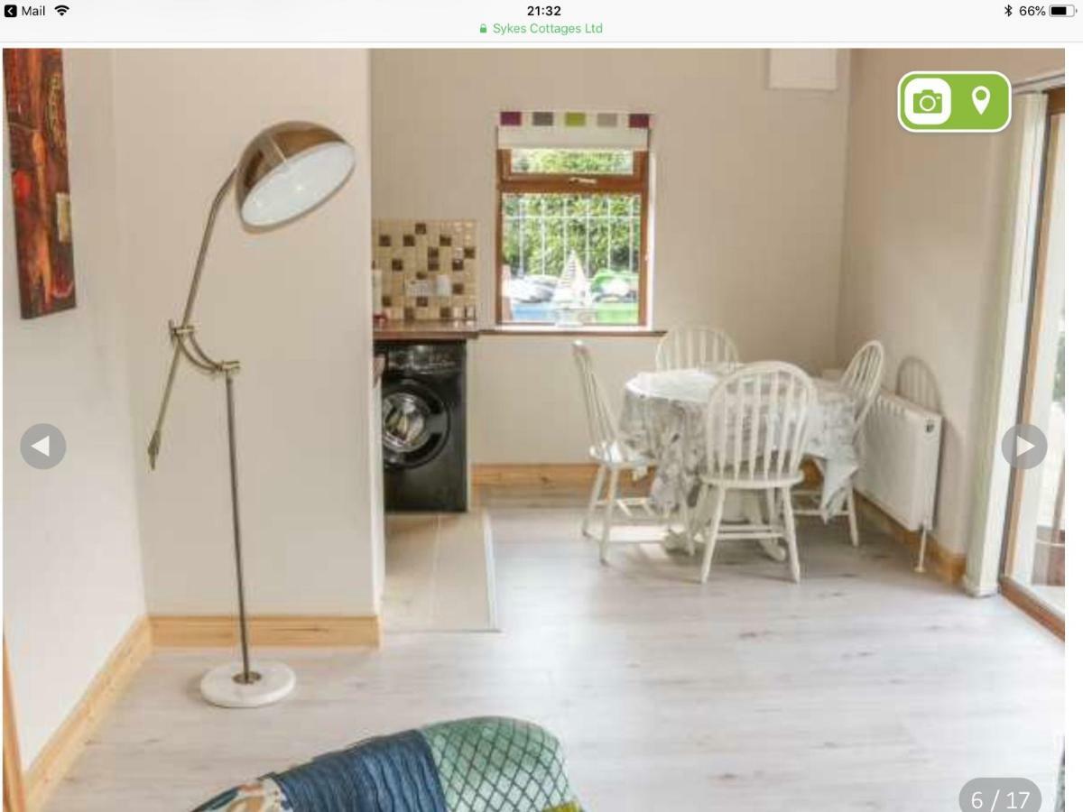 Reek View - Two Bedroom Cottage 韦斯特波特 外观 照片